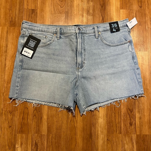 🆕 NWT Silver Jeans 4.5” Shorts, 36 - Picture 4 of 11
